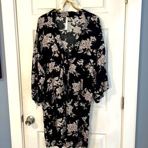 Spiritual Gangster, pocketed kimono, one size.